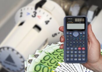 Powering Your Off-Grid Lifestyle: The Top Solar Battery Systems for Sustainable Living