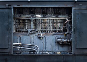 Revolutionizing Comfort: Harnessing the Power of the Sun with Solar Heating and Cooling Systems