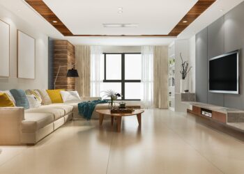 Travel Light: Minimalist Sustainable Tips for Eco-Conscious Explorers