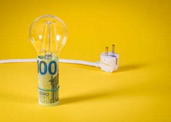 Revolutionizing Renewable Energy: Exploring the Latest Green Innovation Trends